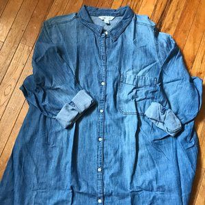 NWT OLD NAVY PLUS SIZE DENIM BUTTON UP SHIRT 4X